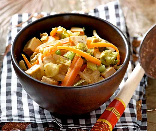 Tofu-Curry mit Gemüse (Kari Tofu)