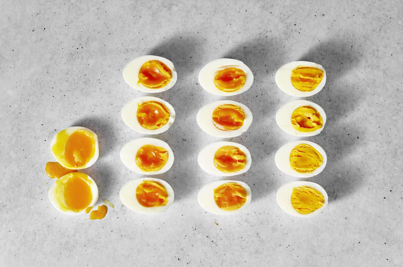 Wie wird das perfekte Ei gekocht? In unserem Beitrag zum Thema findest du 5 Tipps & Tricks