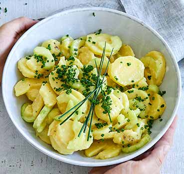 Kartoffelsalat: Gute Laune bei der Gartenparty