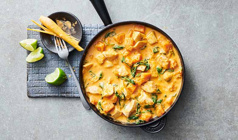 <b>Curry panang au poulet et à la courge:</b> vous trouverez cette recette légère dans le livre «Mes plats de viande» de Betty Bossi.
