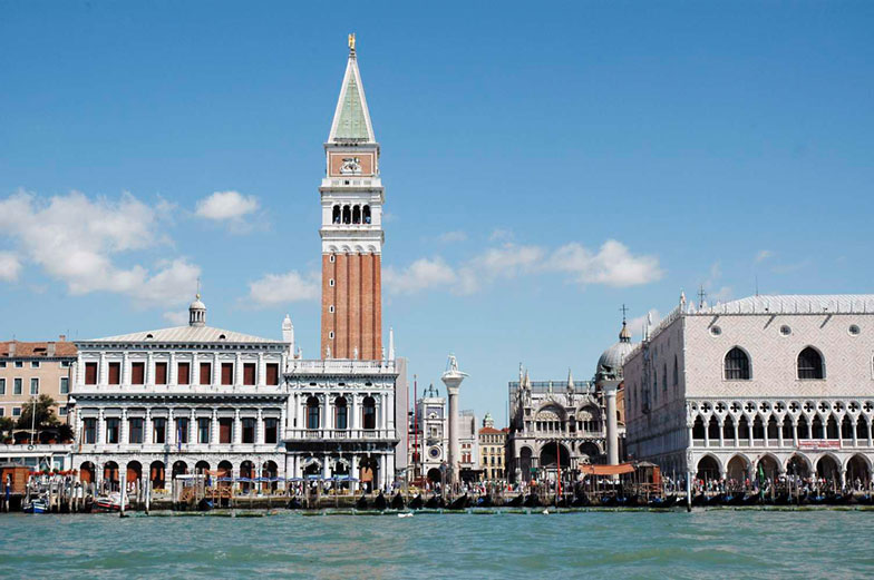 Venedig: berühmt für seine Gondeln, den Markusplatz – und «Harry’s Bar».