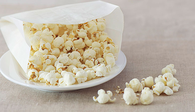 Für Popcorn eignet sich nur eine Sorte Mais, nämlich der Puffmais.