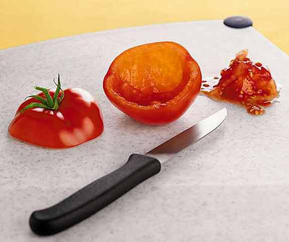 Évider des tomates