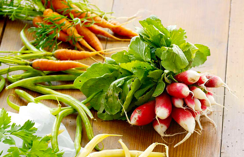 Frisch vom Markt oder vom Hof schmeckt Gemüse am besten.