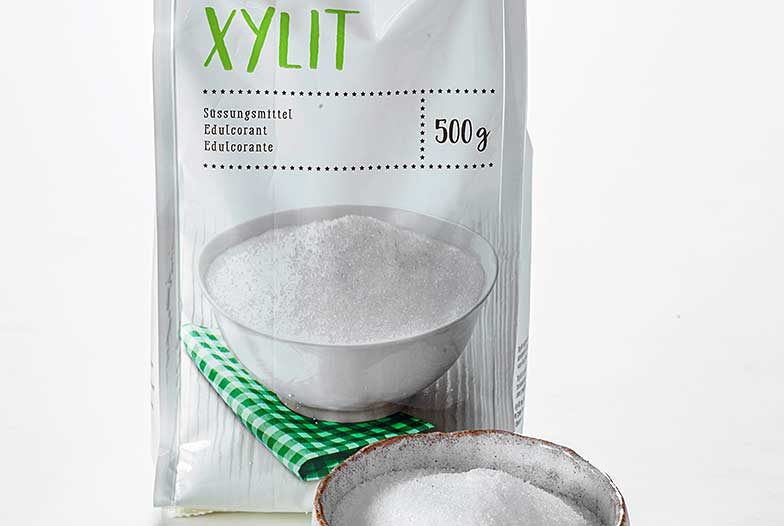 Xylit: In Backrezepten kann der Zucker im Verhältnis 1:1 ersetzt werden.