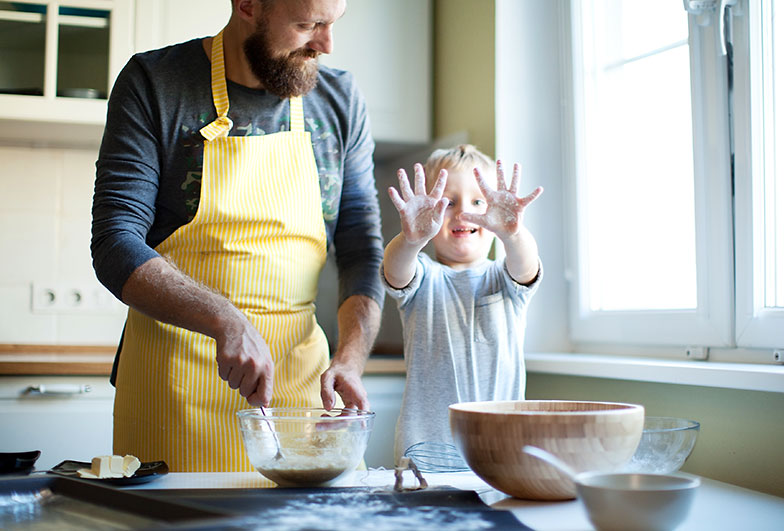 Mit den Tipps von Betty Bossi macht kochen mit Kindern Spass. Foto: iStock