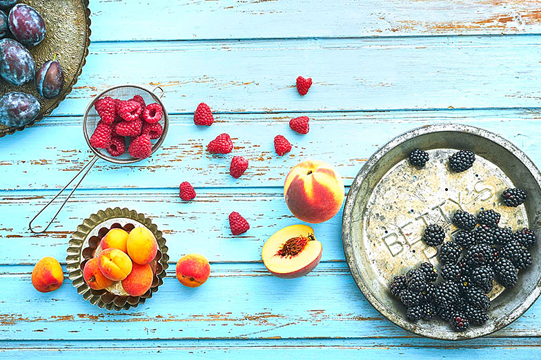 Comment conserver couleurs et saveurs de l’été: mettez fruits et baies sous vide avant de les congeler.