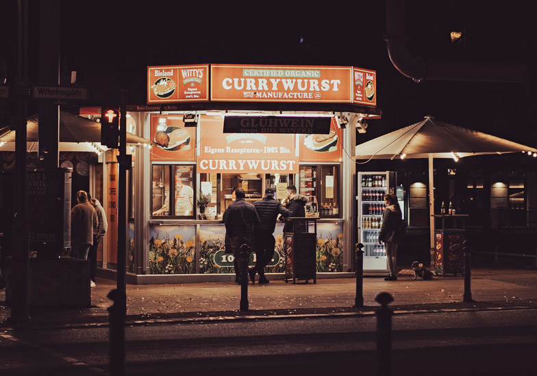 La saucisse au curry, un produit culte et culturel.<br>Photo: Serj Sakharovskiy - Unsplash