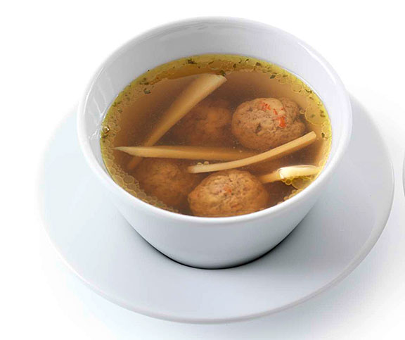 Suppe mit Fleisch-Crevetten-Bällchen