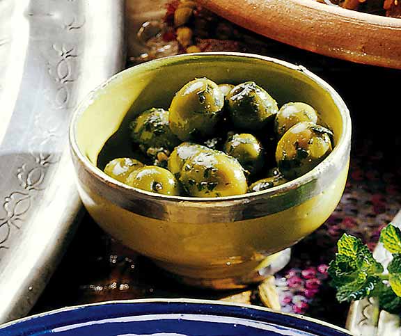 Olives marinées