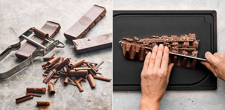 Que ce soit à l’économe (à g.) ou au couteau (à dr.), c’est toujours un peu pénible de couper du chocolat.