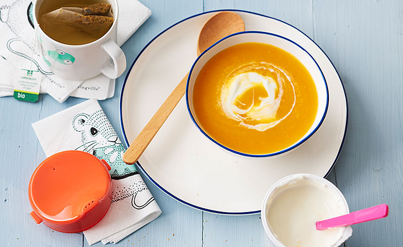 Une soupe de carottes avec une cuillère de yogourt est un plat idéal en cas de diarrhée.