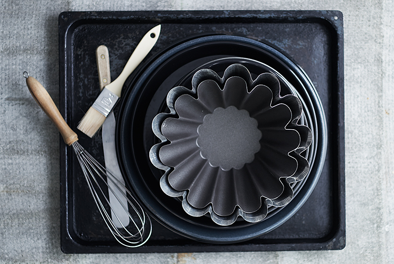 Pour la cuisson des tartelettes, il existe différents moules en matériaux divers.