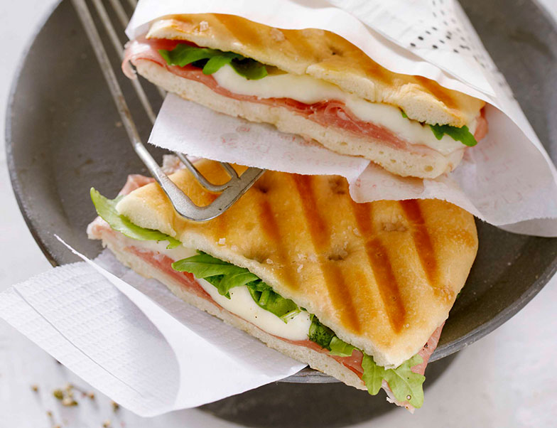 Panini - heiss geliebte Sandwiches | Betty Bossi