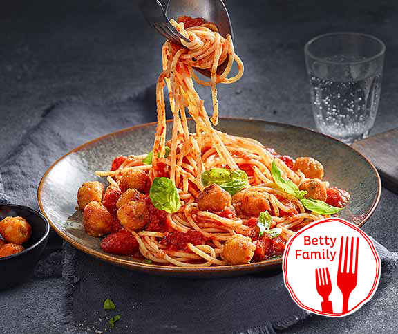 Falafels aux légumes et spaghettis à la tomate