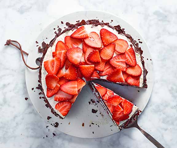 Erdbeer-Schwarzwälder-Torte