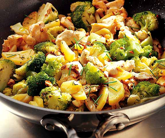 Poulet-Broccoli-Pfanne
