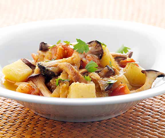 Curry de pommes de terre aux champignons